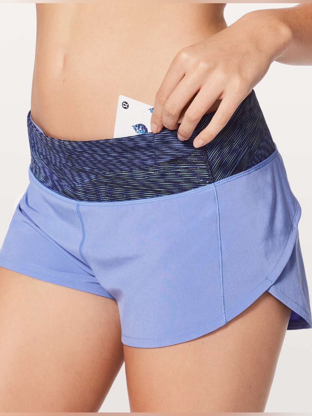 Lululemon Women’s Speed Up Shorts 2.5” Size 4